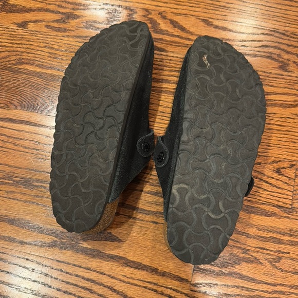 Black Birkenstocks shearling lined clogs size 39 - Picture 4 of 4